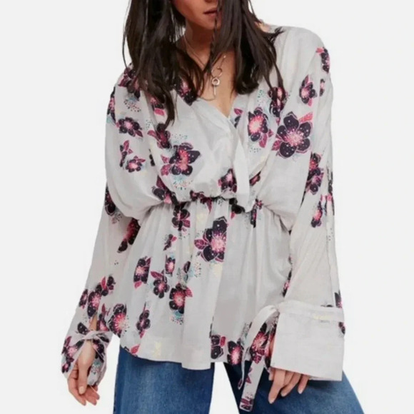 Free People Tops - Free People Tuscan Dream Tunic Long Sleeve Off White Purple Floral Womens S